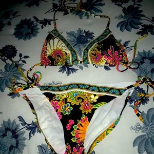 Trina Turk Nandini size 10 top/bottom